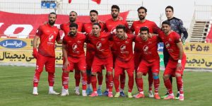 Read more about the article رییس فراکسیون ورزش از زیرساخت‌های باشگاه تراکتور بازدید کرد