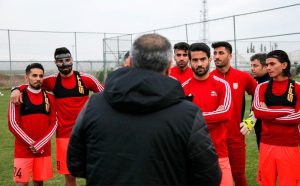 Read more about the article تراکتور در استانبول اردو می‌زند