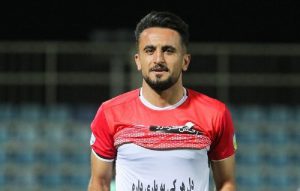 Read more about the article مدافع مازنی با تراکتور به توافق رسید