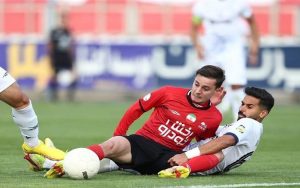 Read more about the article هافبک برزیلی به کمیته انضباطی تراکتور فراخوانده شد