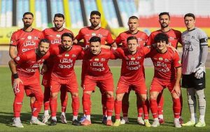 Read more about the article پیکانی‌ها برای جدال با تراکتور به‌خط شدند