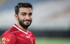 Read more about the article سیامک راز قهرمانی تراکتور را فاش می‌کند!