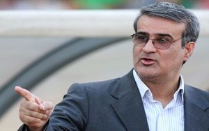Read more about the article پیش‌بینی قنبرزاده از واگذاری تراکتور: زنوزی برمی‌گردد!