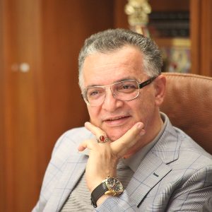 Read more about the article تغییر موضع زنوزی در مورد واگذاری تراکتور؛ او در چه صورت ادامه می دهد؟