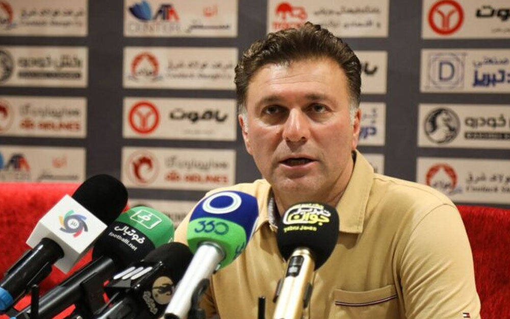 اخبار تراکتور سازی تبریز مظفریزاده هنوز بازیکنی نگرفتیم سقف را رعایت میکنیم - اخبار تراکتور سازی تبریز اخبار تراکتور سازی تبریز مظفریزاده هنوز بازیکنی نگرفتیم سقف را رعایت میکنیم