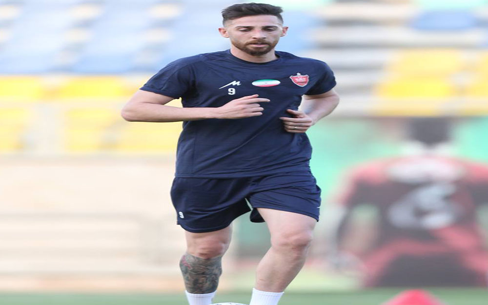 اخبار تراکتور سازی تبریز پرسپوليس شماره ۹ را به تهران کشاند - اخبار تراکتور سازی تبریز اخبار تراکتور سازی تبریز پرسپوليس شماره ۹ را به تهران کشاند