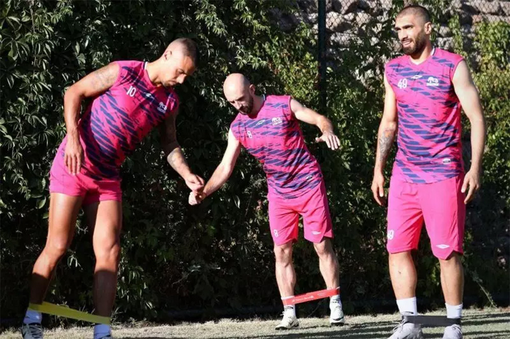 تمرینات تراکتور تمرینات تراکتور