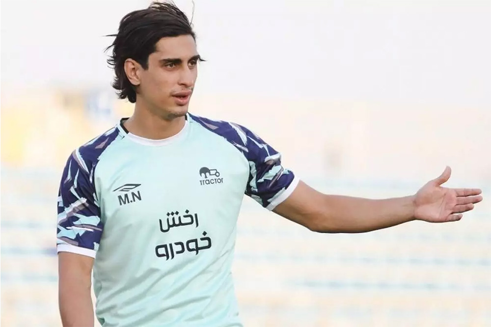 تنها پست بدون تغییر تراکتور به نام نادری!