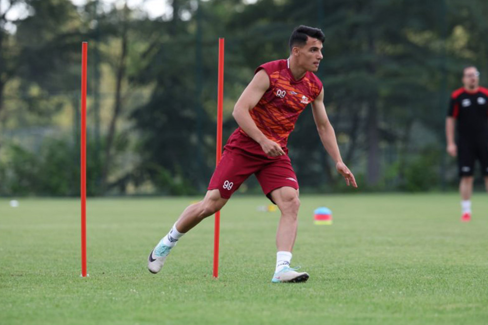 ستاره تراکتور سوغاتی توپ خرید! ستاره تراکتور سوغاتی توپ خرید!