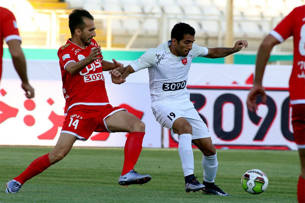 مقطع باورنکردنی در تقابل تراکتور و پرسپولیس!