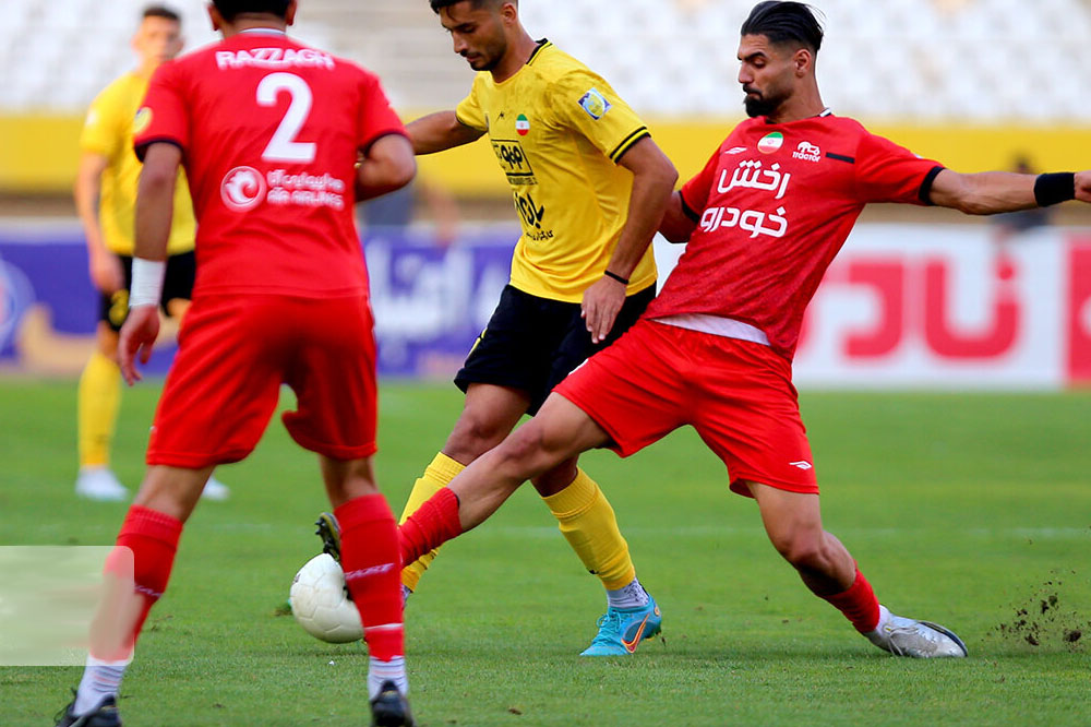 گزارش زنده/ سپاهان صفر - تراکتور یک - اخبار تراکتور سازی تبریز گزارش زنده/ سپاهان صفر - تراکتور یک