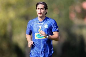 Read more about the article بازی رؤیایی محمد نادری با تاثیرگذاری روی دو گل