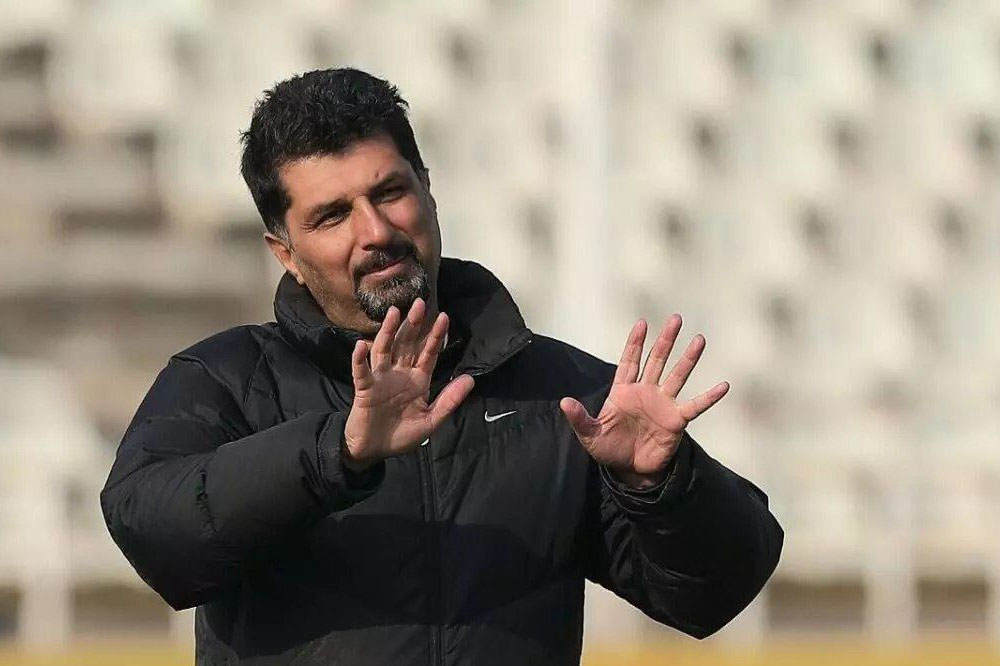 یازده بازیکن منتخب حسینی مقابل تراکتور - اخبار تراکتور سازی تبریز یازده بازیکن منتخب حسینی مقابل تراکتور