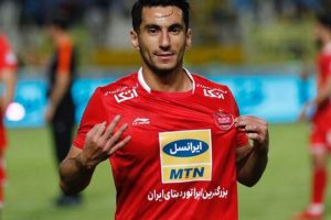 Read more about the article یک پرسپولیسی به استقبال یحیی نرفت!