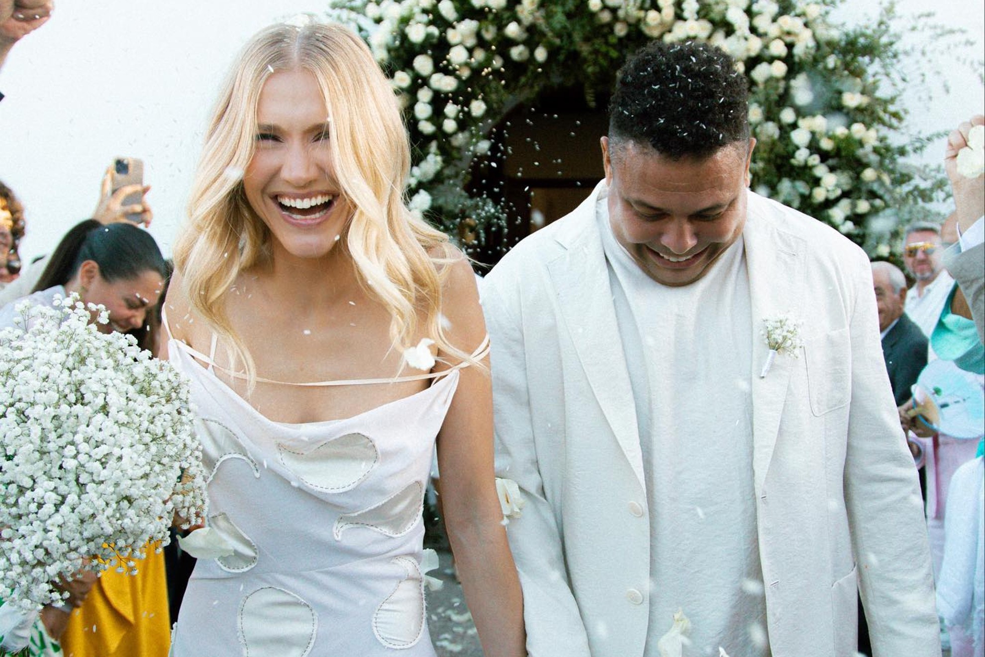 عکس رونالدو نازاریو و همسرش