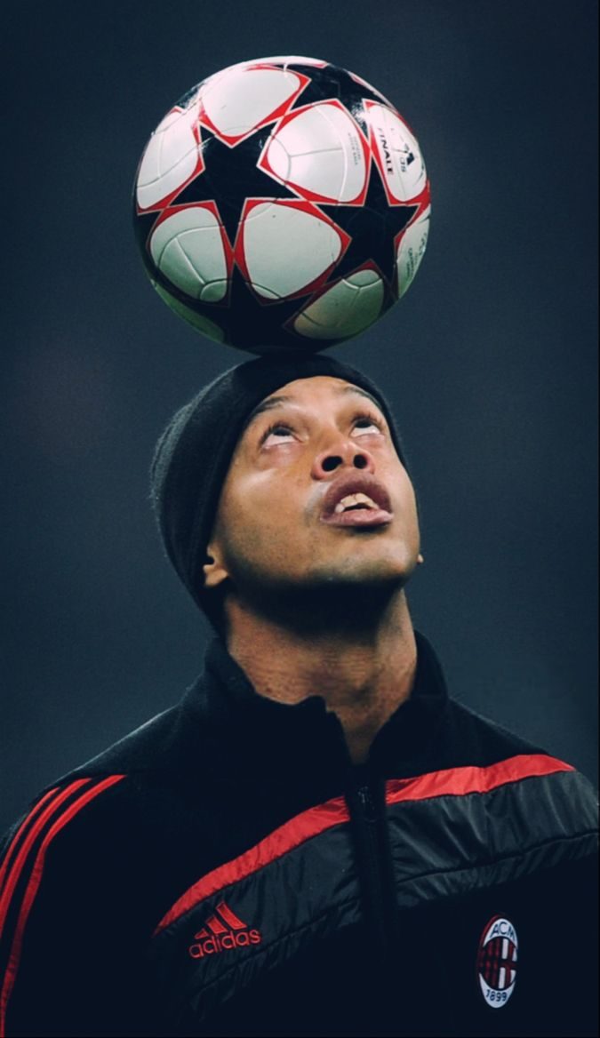 عکس رونالدینیو فوتبالیست عکس رونالدینیو فوتبالیست