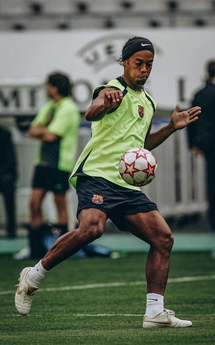 عکس رونالدینیو عکس رونالدینیو