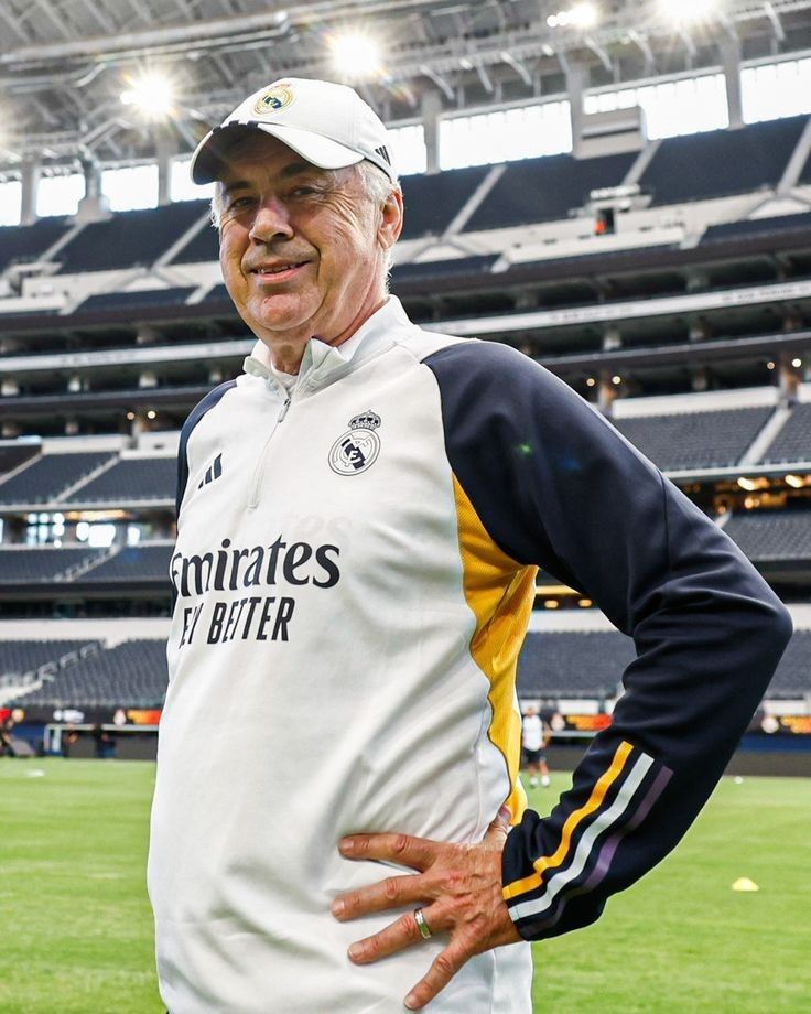 عکس کارلو آنچلوتی فوتبالیست