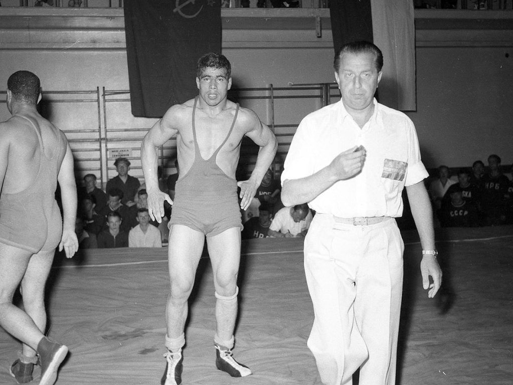 کشتی غلامرضا تختی کشتی غلامرضا تختی