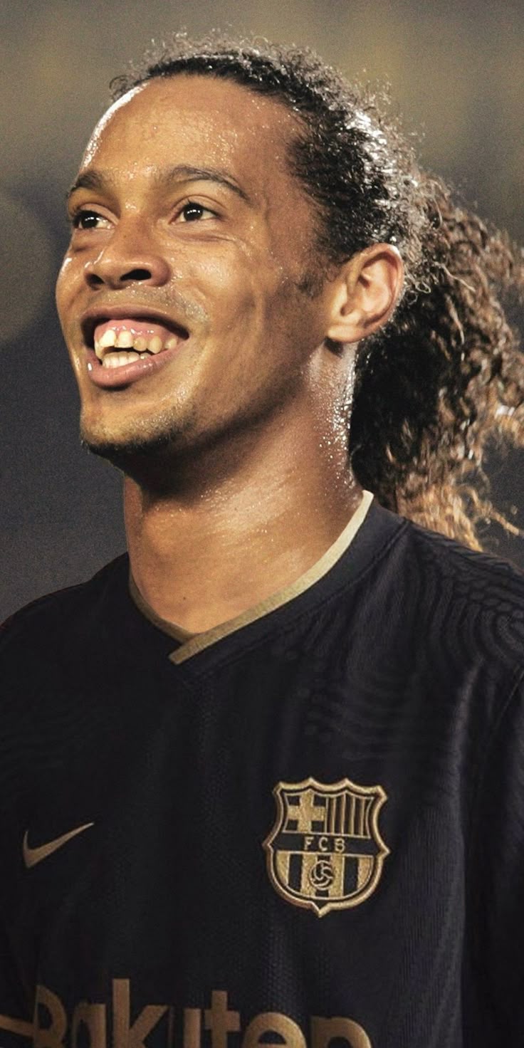 Ronaldinho wallpaper 4k 