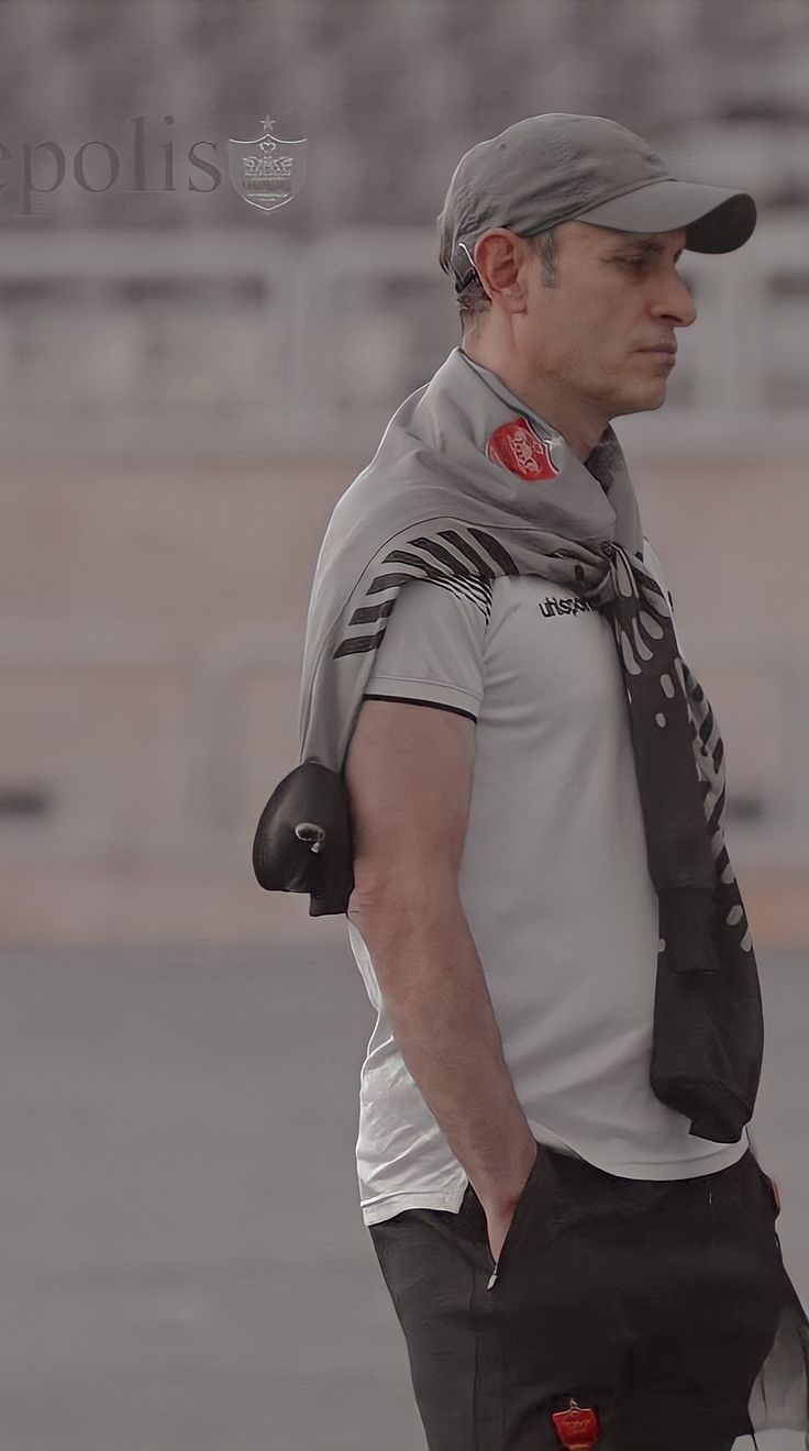wallpaper yahya golmohammadi