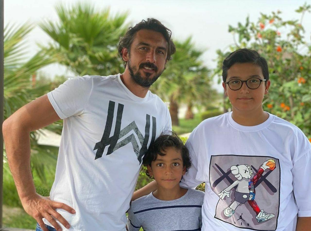 عکس مهدی رحمتی و فرزندانش