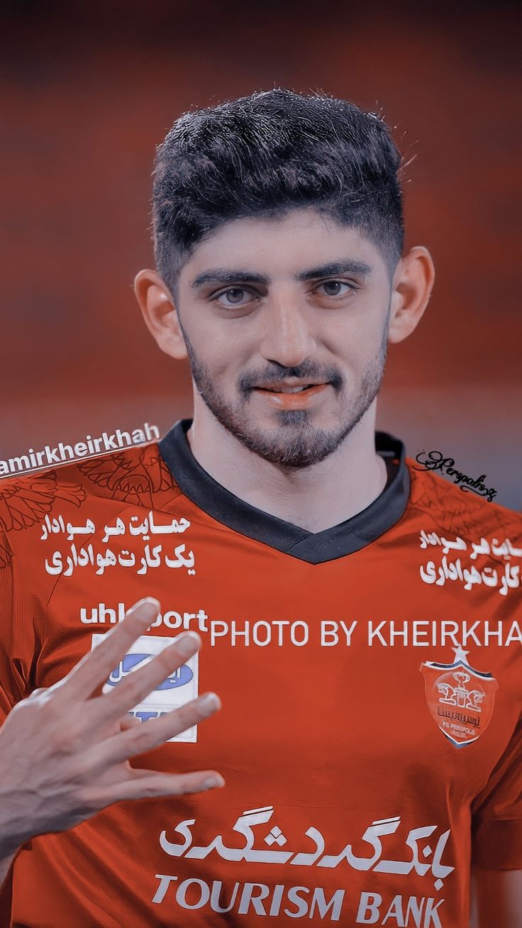 wallpaper 4k مهدی ترابی