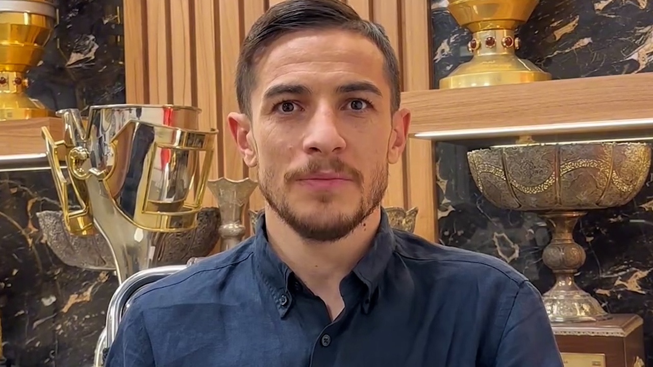 فرشاد احمدزاده چه کسی هست فرشاد احمدزاده چه کسی هست