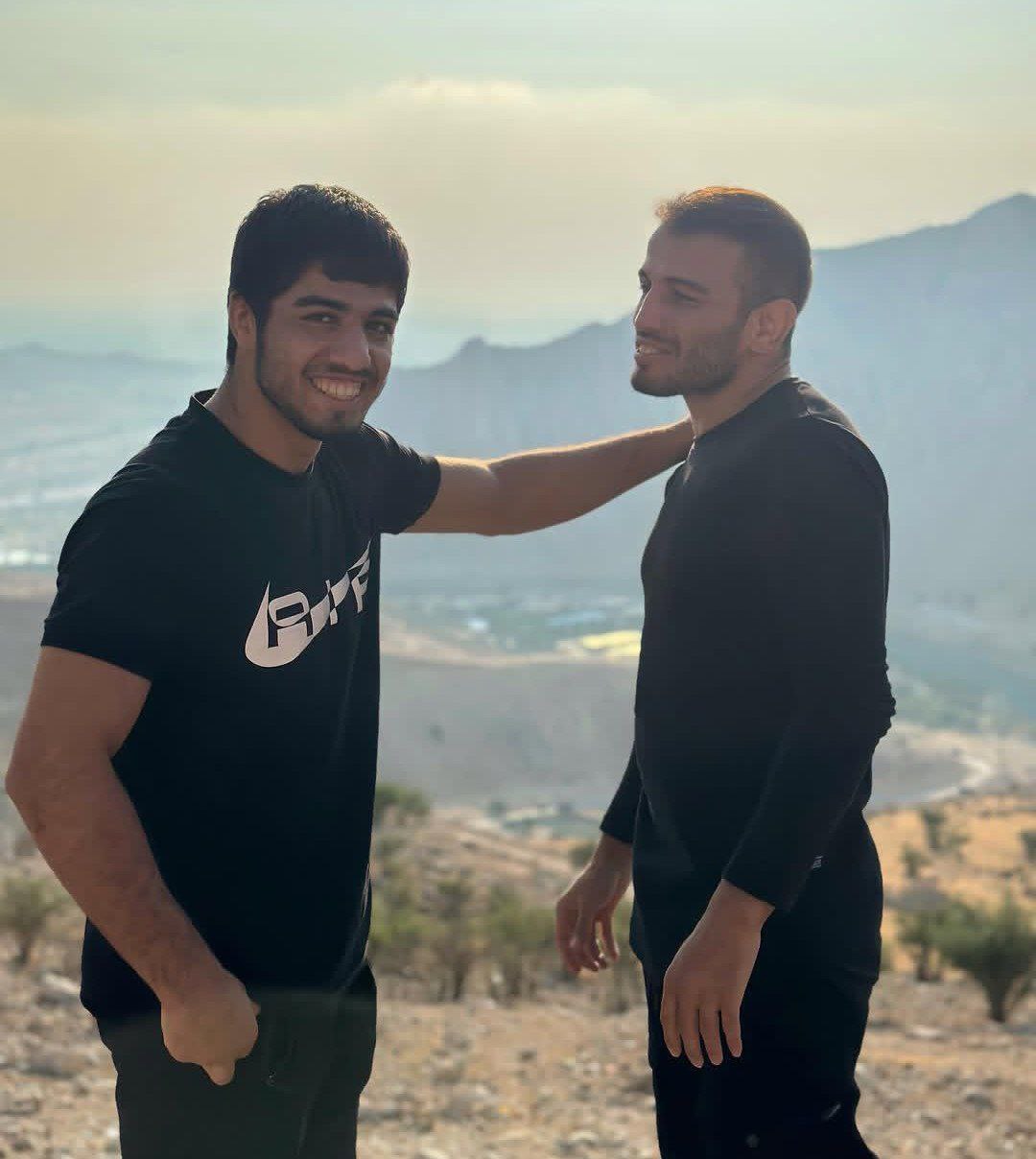 عکس پروفایل احمدرضا محسن‌نژاد