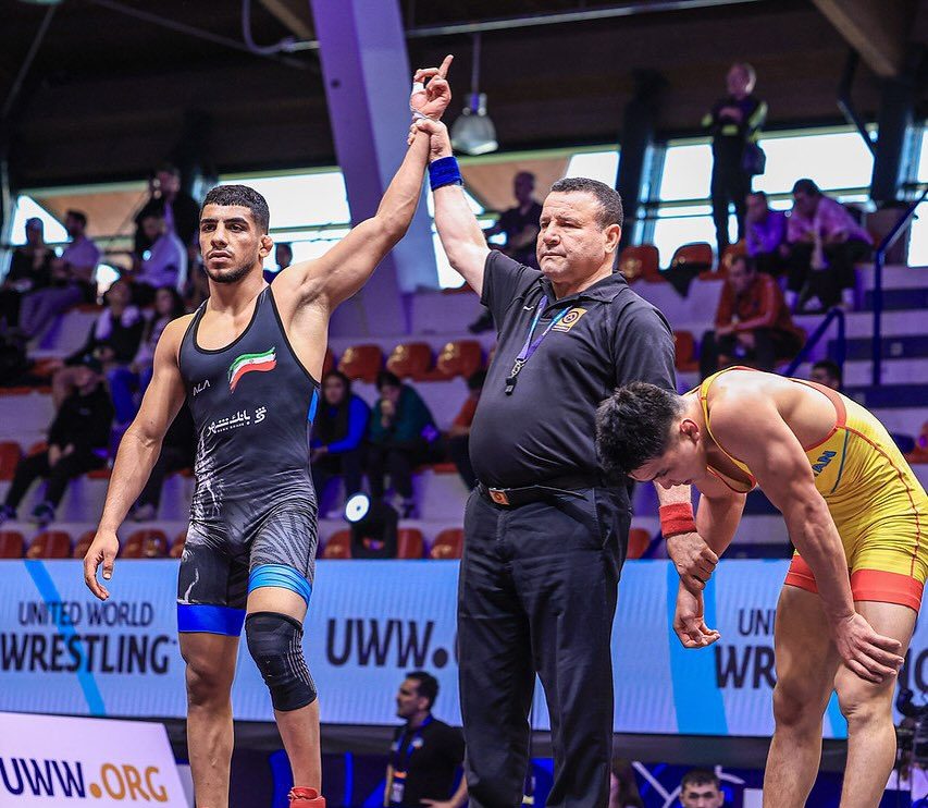 علی خرمدل والپیپر علی خرمدل والپیپر