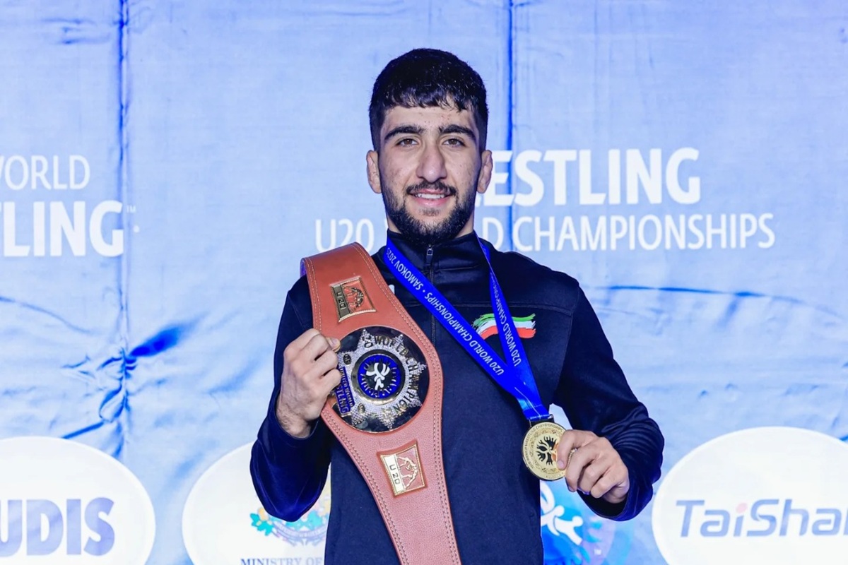 پیام احمدی بیوگرافی