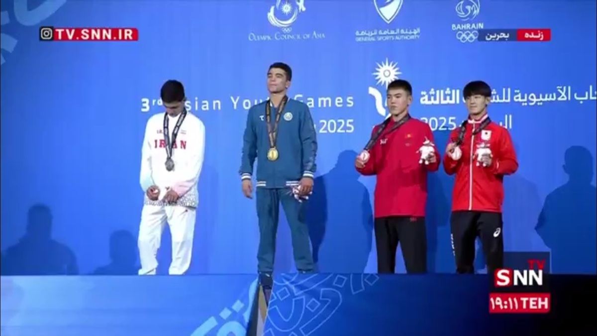 نقره برای کشتیگیر آرمان الهی نقره برای کشتیگیر آرمان الهی