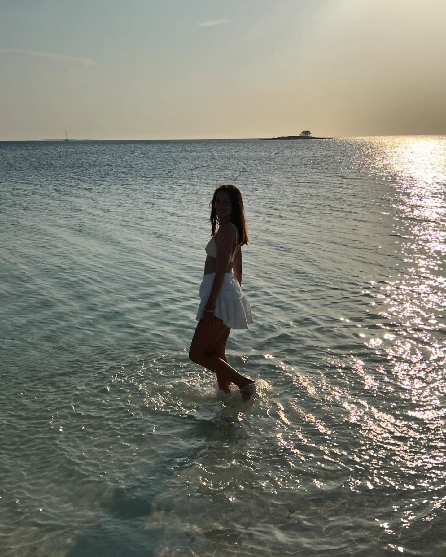 عکس لخت سکسی آنا د آرماس