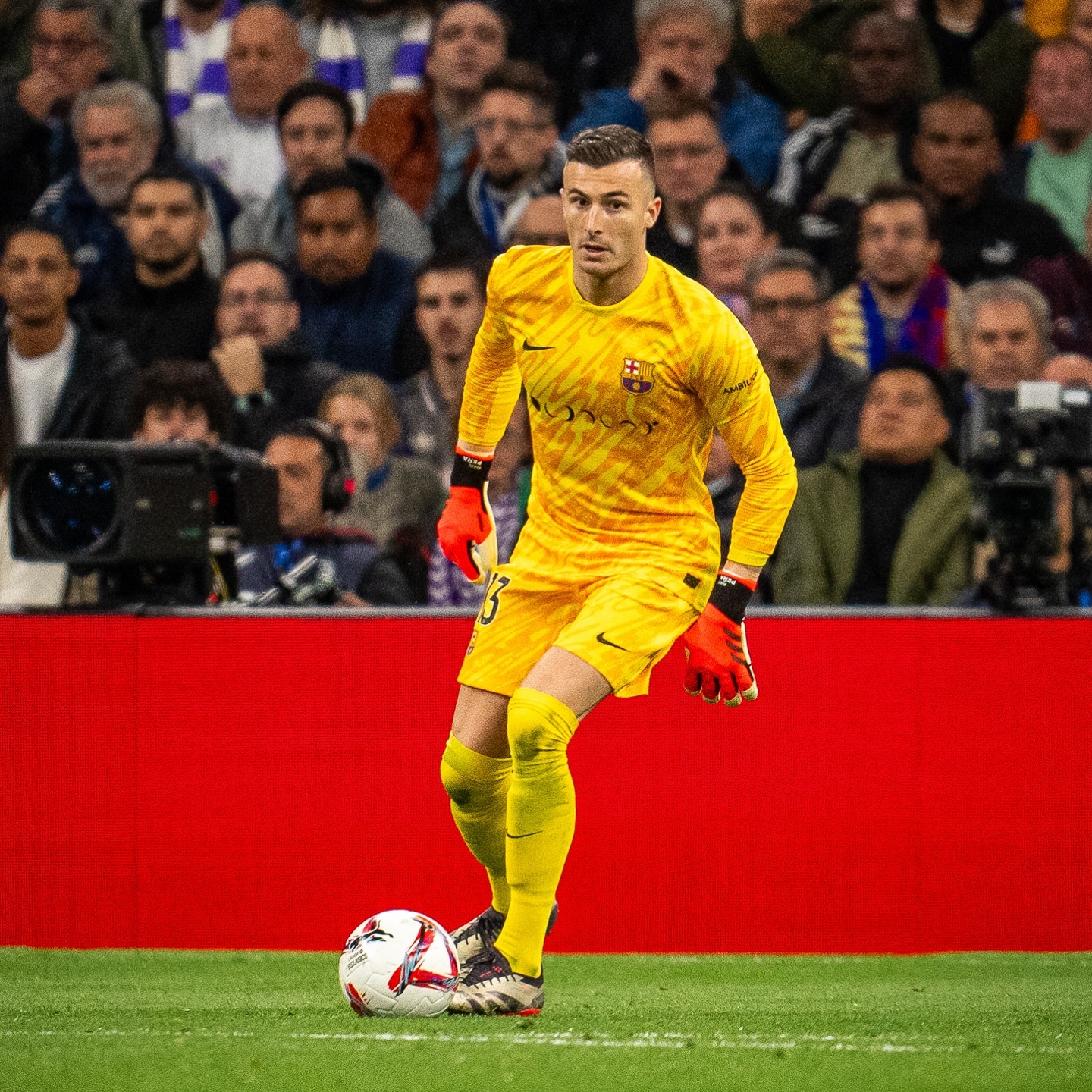 سن ایناکی پنیا سن ایناکی پنیا